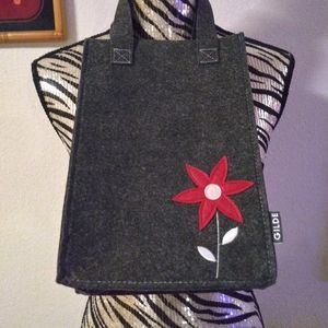 Glide Tote Bag w/ Flower Accent